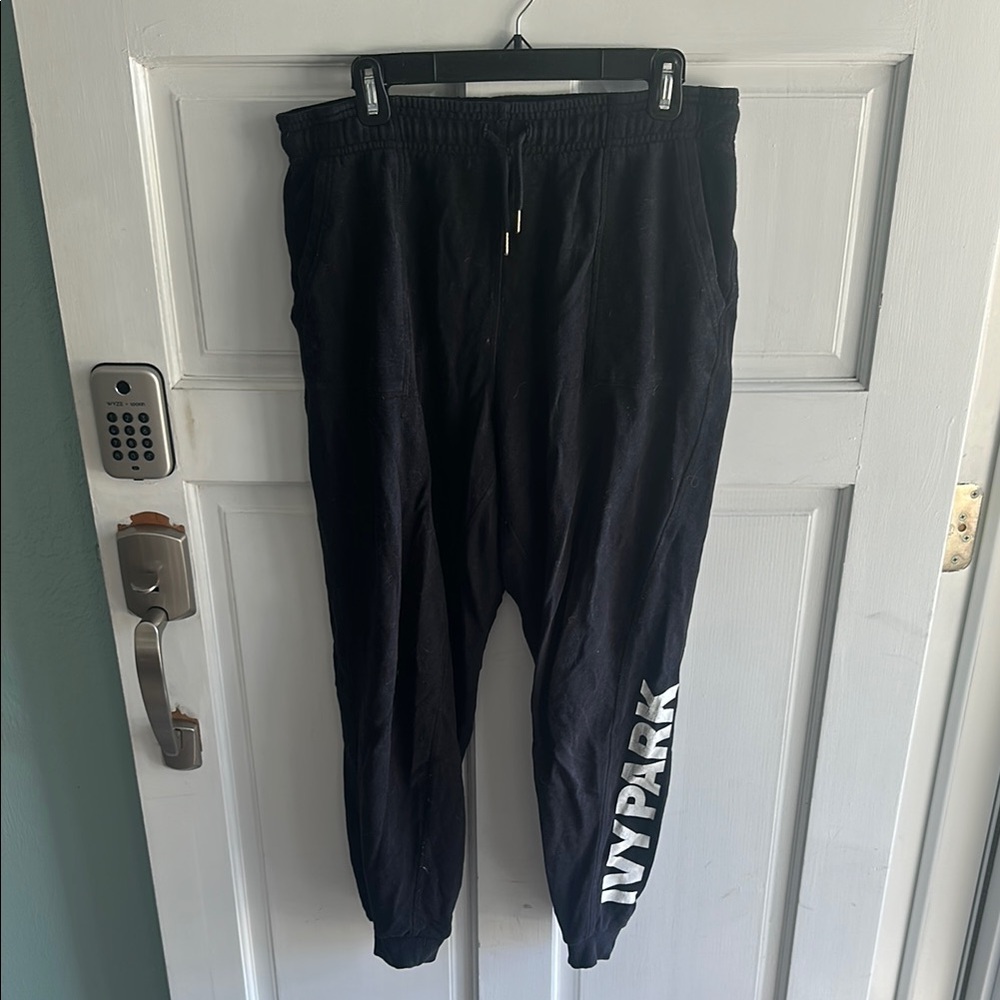IVY PARK Black Sweatpants Tapered Joggers
